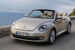 Volkswagen Beetle Gama Beetle Design Descapotable Plata Roca Lunar metalizado Exterior Frontal-Lateral 2 puertas