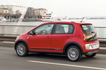 Volkswagen up! Cross up! 1.0 75 CV Gama Cross up! Turismo Rojo Tornado Exterior Lateral-Posterior 5 puertas