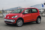 Volkswagen up! Cross up! 1.0 75 CV Gama Cross up! Turismo Rojo Tornado Exterior Frontal-Lateral 5 puertas