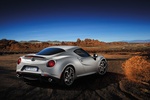 Alfa Romeo 4C Launch Edition Launch Edition Coup&eacute; Blanco Carrara Exterior Posterior-Lateral 2 puertas