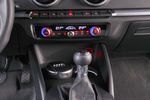 Audi A3 2.0 TDI 150 CV Ambition Turismo Interior Consola Central 5 puertas