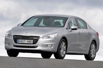 Peugeot 508 2.0 HDi HYbrid4 200 CV HYbrid4 Allure Turismo Gris Aluminio Exterior Frontal-Lateral 4 puertas