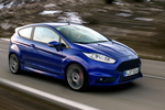 Ford Fiesta ST 1.6 EcoBoost 182 CV ST Turismo Spirit Blue Exterior Lateral-Frontal 3 puertas