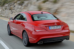 Mercedes-Benz Clase CLA CLA 200 (136 CV) Gama Clase CLA Turismo Rojo Jupiter Exterior Lateral-Posterior 4 puertas