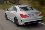 Mercedes-Benz Clase CLA CLA 250 (211 CV) Gama Clase CLA Turismo Plata Polar Metalizado Exterior Lateral-Posterior 4 puertas