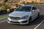 Mercedes-Benz Clase CLA CLA 250 Edition 1 (211 CV) Edition 1 Turismo Plata Polar Metalizado Exterior Frontal-Lateral 4 puertas