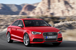 Audi A3 S3 Sedan S3 Turismo Rojo Misano Efecto Perla Exterior Frontal-Lateral 4 puertas