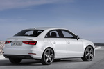 Audi A3 2.0 TDI 150 CV Gama A3 Sedan Turismo Blanco Glaciar metalizado Exterior Posterior-Lateral 4 puertas