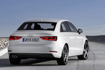 Audi A3 2.0 TDI 150 CV Gama A3 Sedan Turismo Blanco Glaciar metalizado Exterior Posterior-Lateral 4 puertas