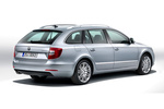Skoda Superb Gama Superb Combi Gama Superb Combi Turismo familiar Exterior Posterior-Lateral 5 puertas