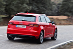 Audi A3 1.8 TFSI 180 CV S tronic 7 vel. Ambition Turismo Rojo Misano Efecto Perla Exterior Posterior-Lateral 5 puertas