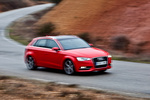 Audi A3 1.8 TFSI 180 CV S tronic 7 vel. Ambition Turismo Rojo Misano Efecto Perla Exterior Frontal-Lateral 5 puertas