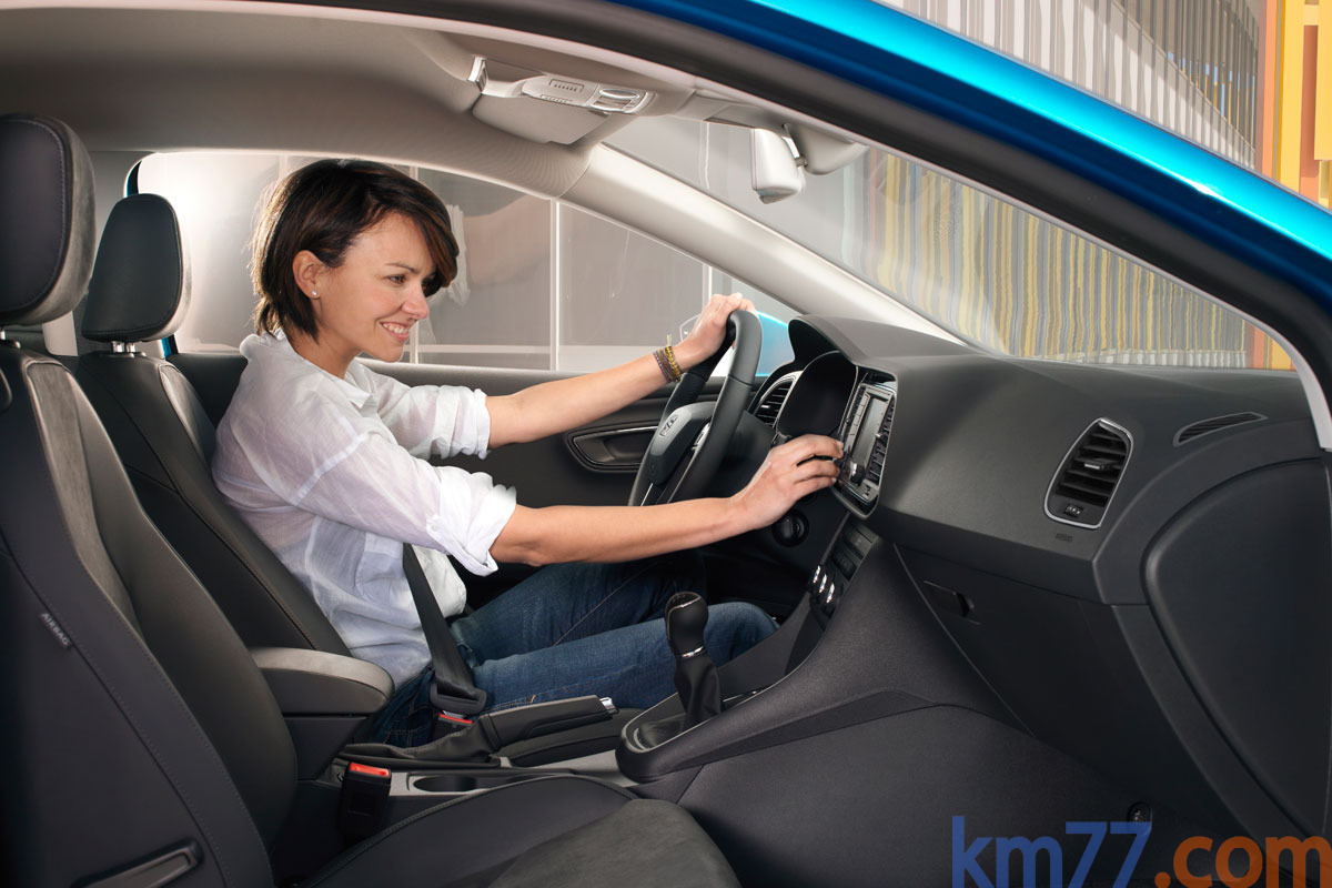 SEAT Le&oacute;n Gama Le&oacute;n SC Style Turismo Interior Salpicadero 3 puertas