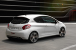 Peugeot 208 GTi GTi Turismo Blanco Banquise Exterior Posterior-Lateral 3 puertas