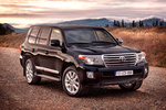 Toyota Land Cruiser 200 4.5 D-4D V8 286 CV (2012) Gama Land Cruiser 200 (2012) Todo terreno Exterior Lateral-Frontal 5 puertas