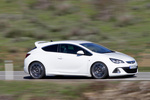 Opel Astra OPC (280 CV) OPC Turismo Blanco Alpino Exterior Lateral 3 puertas