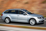 Skoda Octavia Gama Octavia Combi Gama Octavia Combi Turismo familiar Plata Brillante Metalizado Exterior Lateral 5 puertas