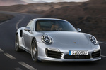 Porsche 911 Turbo S Turbo S Coup&eacute; Plata GT Metalizado Exterior Frontal-Lateral 2 puertas