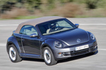 Volkswagen Beetle 2.0 TDI 140 CV 70s Edition Descapotable Exterior Frontal-Lateral-Cenital 2 puertas