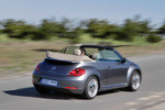 Volkswagen Beetle 2.0 TDI 140 CV 70s Edition Descapotable Exterior Posterior-Lateral 2 puertas