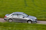 Mercedes-Benz Clase E E 220 CDI Aut. 170 CV  Gama Clase E Turismo Plata Paladio Metalizado Exterior Lateral 5 puertas