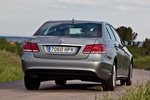 Mercedes-Benz Clase E E 220 CDI Aut. 170 CV  Gama Clase E Turismo Plata Paladio Metalizado Exterior Posterior 5 puertas