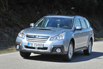 Subaru Outback Gama Outback Gama Outback Turismo familiar Exterior Frontal-Lateral 5 puertas