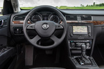 Skoda Superb Gama Superb Combi Gama Superb Combi Turismo familiar Interior Salpicadero 5 puertas
