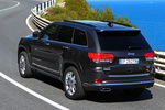 Jeep Grand Cherokee Grand Cherokee Grand Cherokee Todo terreno Gris Acero Exterior Lateral-Posterior 5 puertas