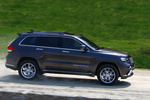 Jeep Grand Cherokee Grand Cherokee Grand Cherokee Todo terreno Gris Acero Exterior Lateral 5 puertas