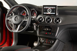 Mercedes-Benz Clase CLA CLA 220 CDI 170 CV (Linea AMG Sport) Linea AMG Sport Turismo Interior Salpicadero 4 puertas