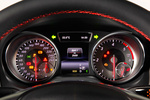Mercedes-Benz Clase CLA CLA 220 CDI 170 CV (Linea AMG Sport) Linea AMG Sport Turismo Interior Cuadro de instrumentos 4 puertas