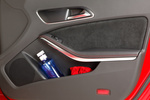 Mercedes-Benz Clase CLA CLA 220 CDI 170 CV (Linea AMG Sport) Linea AMG Sport Turismo Interior Puerta 4 puertas