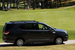 SsangYong Rodius 2.0 eXdi 155 CV 4x4 Aut. (gama 2013) Limited (gama 2013) Monovolumen Ciber Grey Exterior Lateral 5 puertas