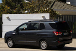 SsangYong Rodius 2.0 eXdi 155 CV 4x4 Aut. (gama 2013) Limited (gama 2013) Monovolumen Ciber Grey Exterior Lateral-Posterior 5 puertas