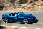 Aston Martin Vanquish Gama Vanquish Volante 2013 Gama Vanquish Volante 2013 Descapotable Cobalt Blue Exterior Frontal-Lateral 2 puertas