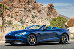 Aston Martin Vanquish Gama Vanquish Volante 2013 Gama Vanquish Volante 2013 Descapotable Cobalt Blue Exterior Frontal-Lateral 2 puertas