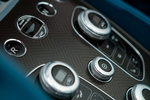 Aston Martin Vanquish Gama Vanquish Volante 2013 Gama Vanquish Volante 2013 Descapotable Interior Mandos salpicadero 2 puertas