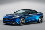 Aston Martin Vanquish Gama Vanquish Volante 2013 Gama Vanquish Volante 2013 Descapotable Cobalt Blue Exterior Frontal-Lateral 2 puertas
