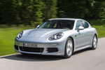 Porsche Panamera Panamera S E-Hybrid Panamera S E-Hybrid Turismo Plata GT Metalizado Exterior Frontal-Lateral 5 puertas
