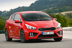 KIA cee'd GT 204 CV GT Turismo Exterior Lateral-Frontal 3 puertas