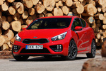KIA cee'd GT 204 CV GT Turismo Exterior Frontal-Lateral 3 puertas