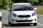 KIA Carens 1.7 CRDi VGT 115 CV Drive Monovolumen Schneeweiss Exterior Frontal 5 puertas