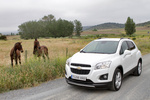 Chevrolet Trax 1.4 Turbo AWD 140 CV  LT Todo terreno Summit White GAZ Exterior Frontal-Lateral 5 puertas