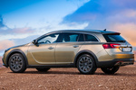 Opel Insignia Country Tourer Country Tourer Turismo familiar Verde Aurum Exterior Lateral-Posterior 5 puertas