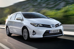 Toyota Auris H&iacute;brido H&iacute;brido Turismo familiar Exterior Lateral-Frontal 5 puertas