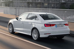 Audi A3 Gama A3 Sedan S line Turismo Blanco Glaciar metalizado Exterior Lateral-Posterior 4 puertas