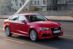 Audi A3 Gama A3 Sedan S line Turismo Rojo Misano Efecto Perla Exterior Lateral-Frontal 4 puertas
