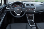 Suzuki S-Cross Gama S-Cross Gama S-Cross Todo terreno Interior Salpicadero 5 puertas