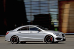 Mercedes-Benz Clase CLA CLA 45 AMG 360 CV CLA 45 AMG 360 CV Turismo Gris monta&ntilde;a metalizado Exterior Lateral 4 puertas
